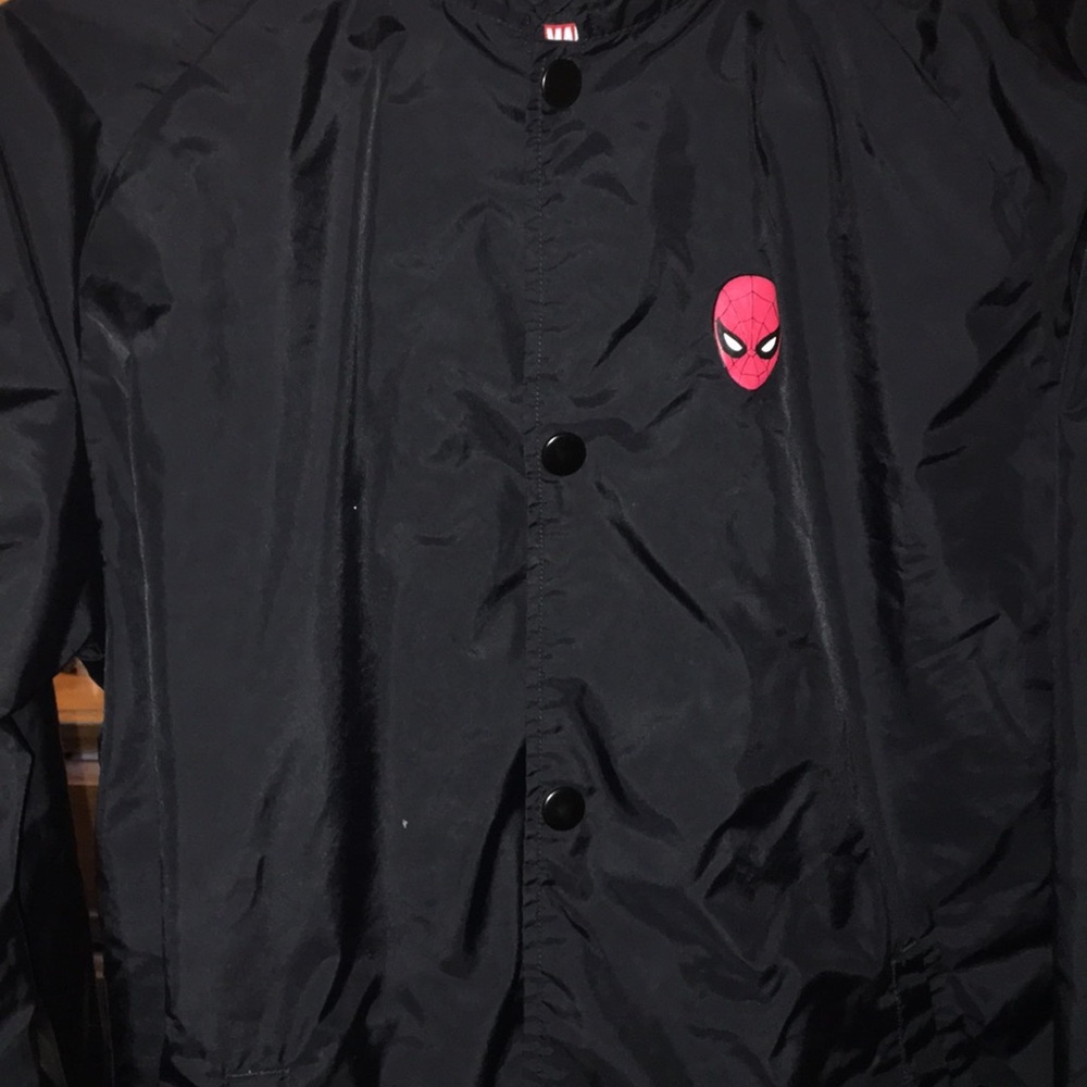 Black spider man windbreaker from vans